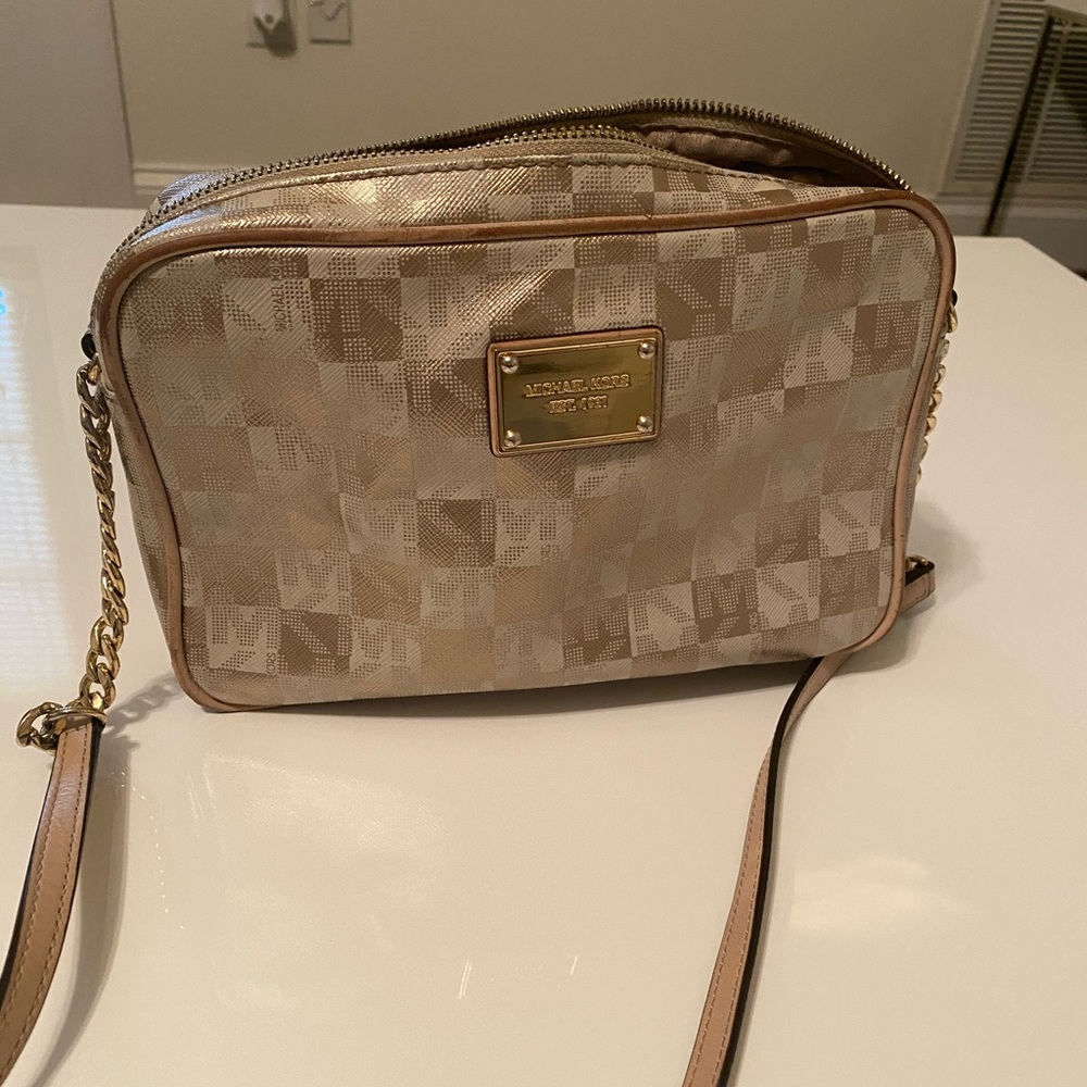 #MichaelKors purse/handbag
